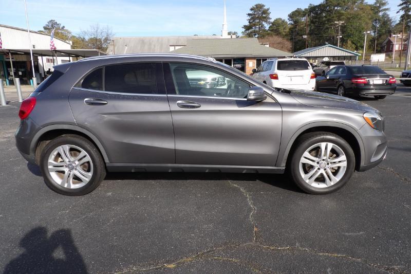 Mercedes-Benz GLA-Class GLA250 2015