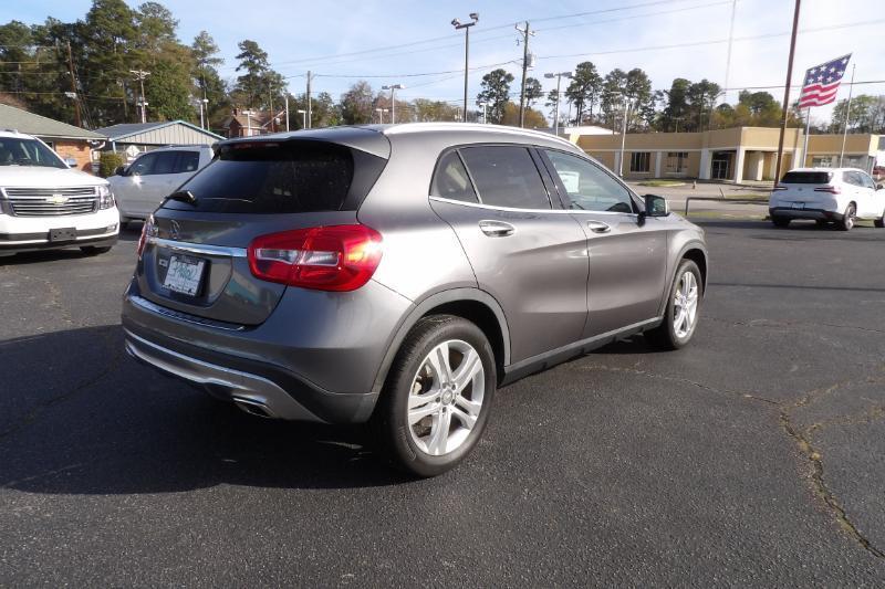 Mercedes-Benz GLA-Class GLA250 2015