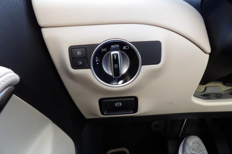 Mercedes-Benz GLA-Class GLA250 2015