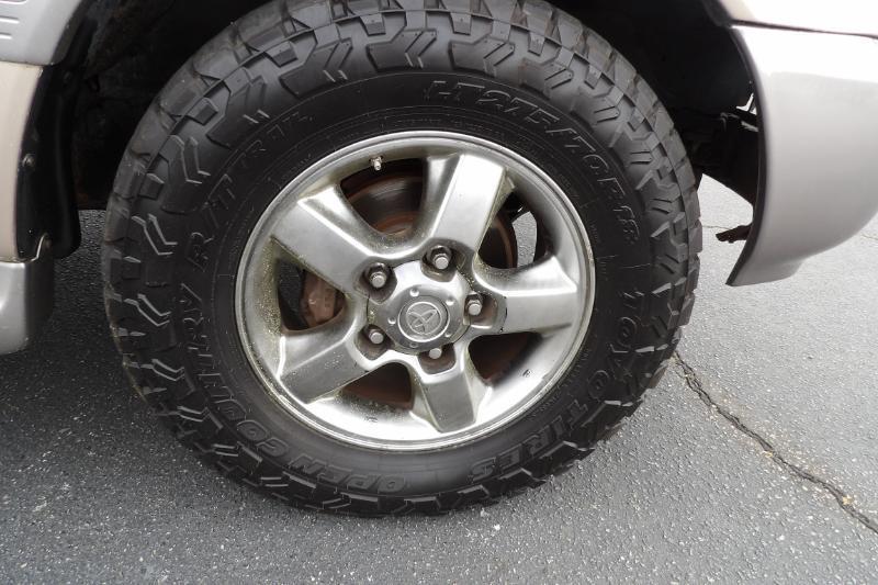 Toyota Land Cruiser 4WD 2006