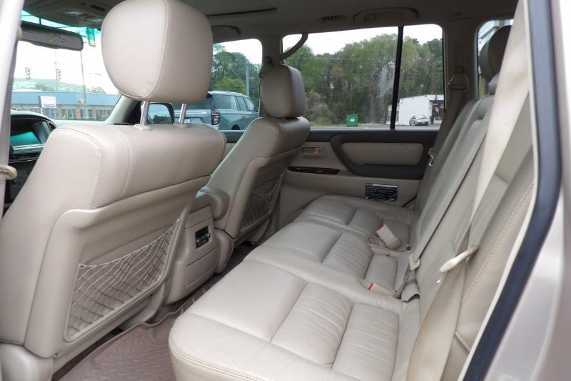 Toyota Land Cruiser 4WD 2006