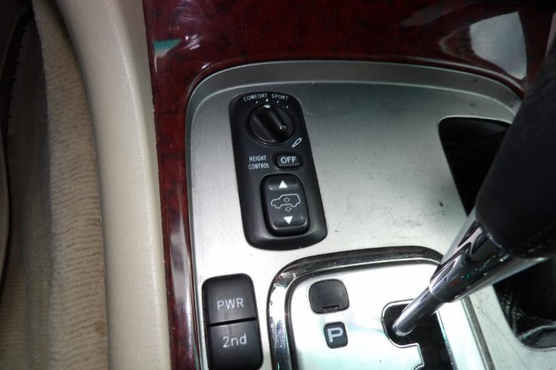 Toyota Land Cruiser 4WD 2006