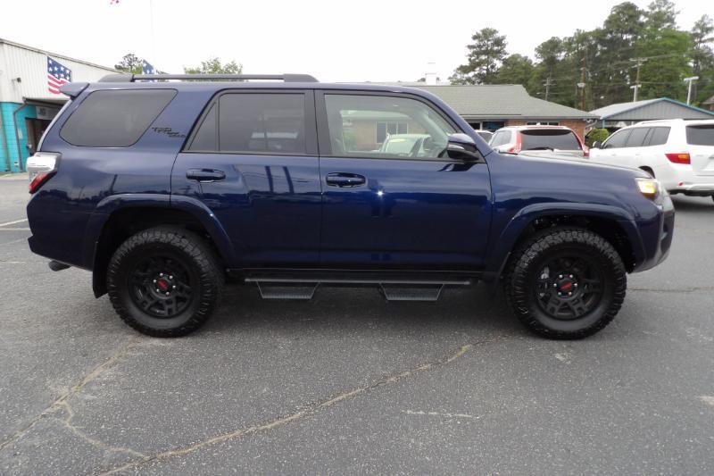 Toyota 4Runner TRD Off-road Premium 4WD 2023