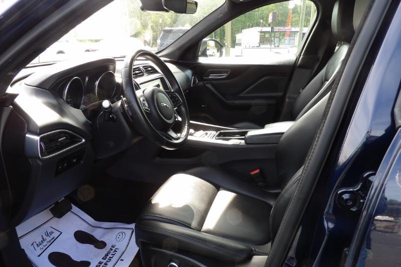 Jaguar F-Pace 25t Premium 2020