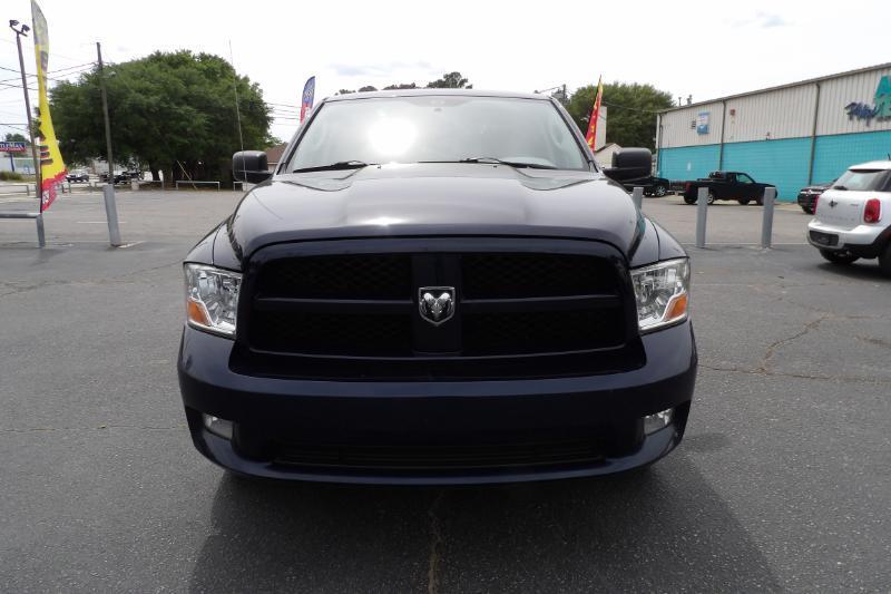 RAM 1500 ST Quad Cab 2WD 2012