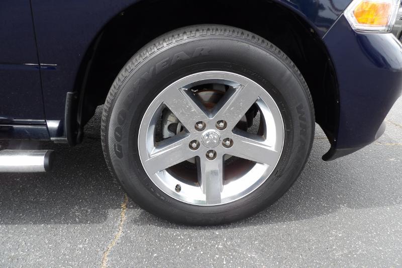 RAM 1500 ST Quad Cab 2WD 2012