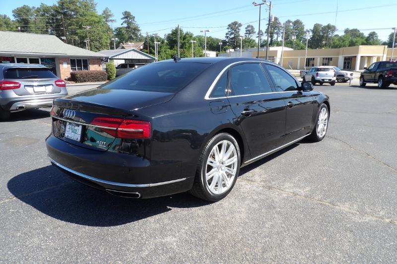 Audi A8 L 4.0T quattro 2015