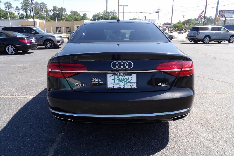Audi A8 L 4.0T quattro 2015