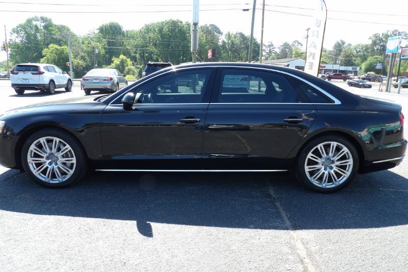 Audi A8 L 4.0T quattro 2015