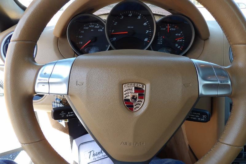 Porsche Boxster Base 2006