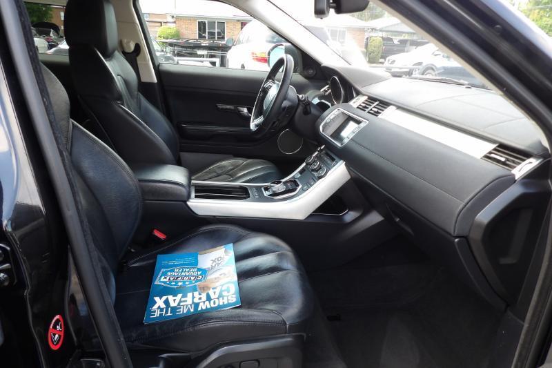 Land Rover Range Rover Evoque Pure Plus 5-Door 2015