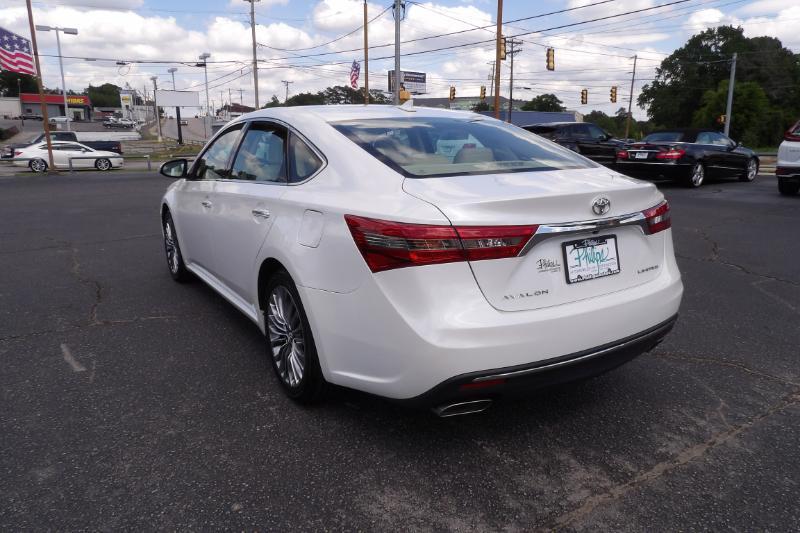 Toyota Avalon Limited 2017