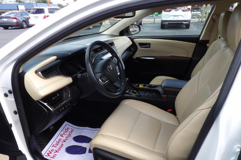 Toyota Avalon Limited 2017