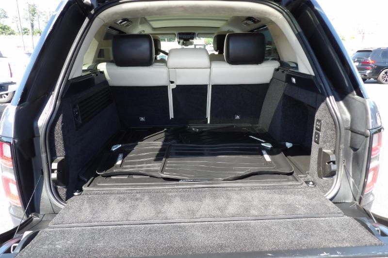 Land Rover Range Rover P525 HSE LWB 2020