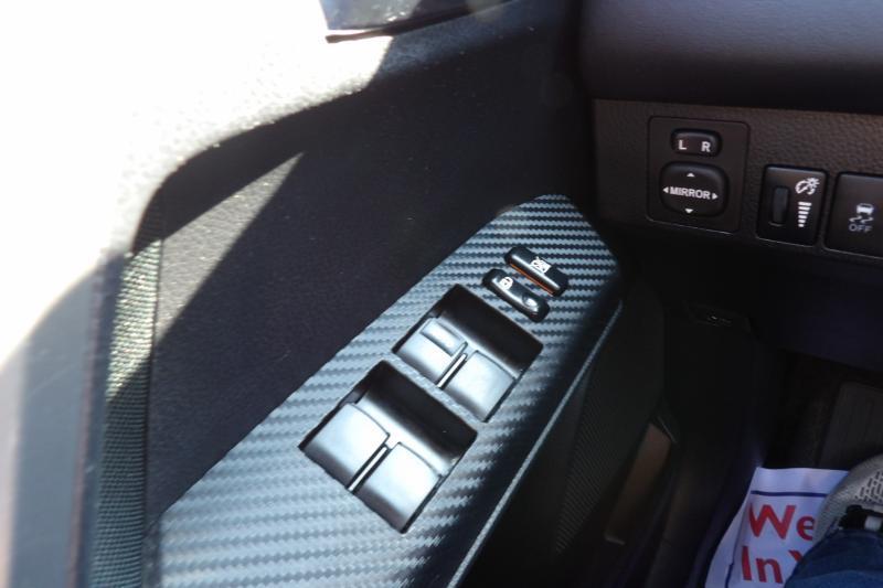 Toyota RAV4 XLE FWD 2014