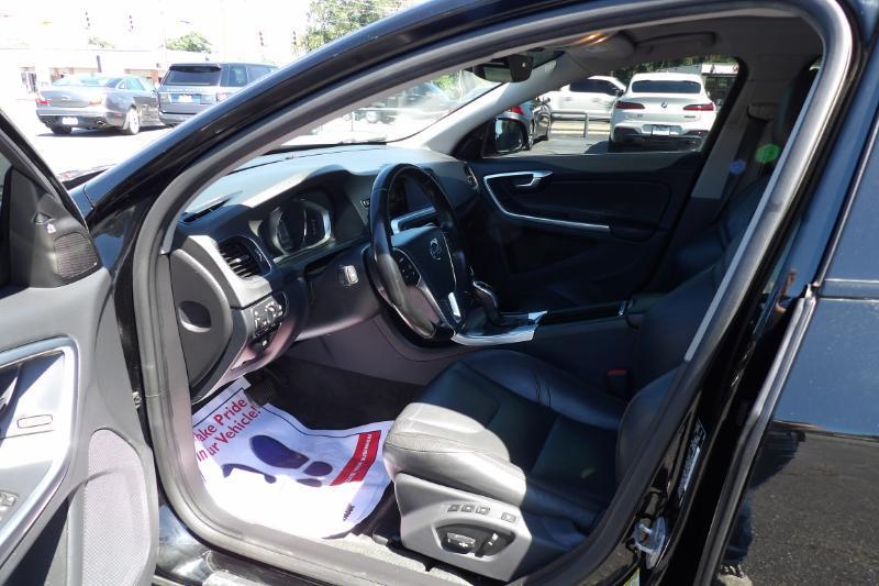 Volvo V60 Cross Country T5 Premier 2015