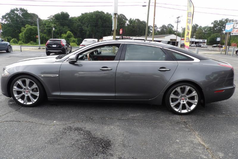 Jaguar XJ-Series XJL Portfolio 2018
