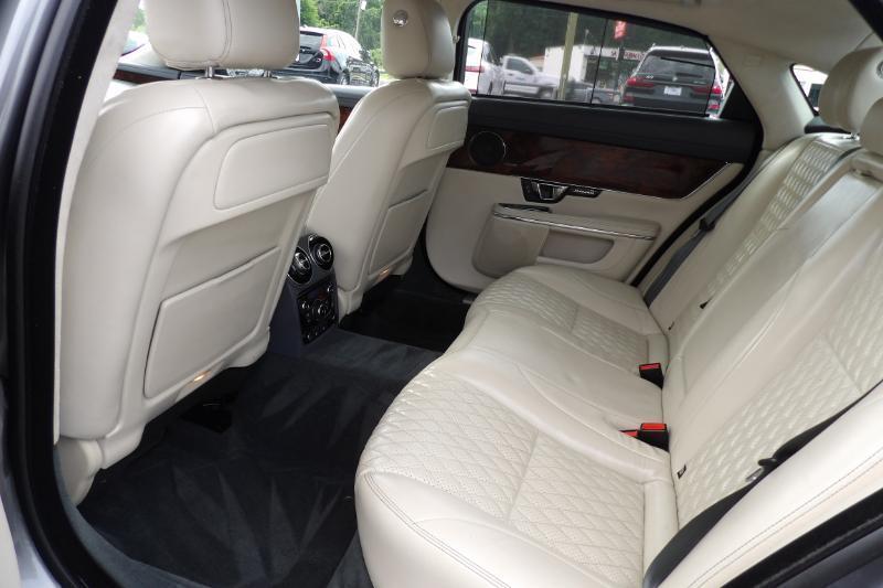 Jaguar XJ-Series XJL Portfolio 2018