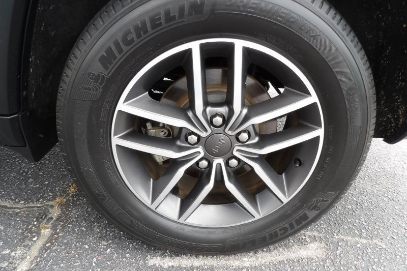Jeep Grand Cherokee Limited 2WD 2019