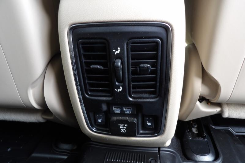 Jeep Grand Cherokee Limited 2WD 2019