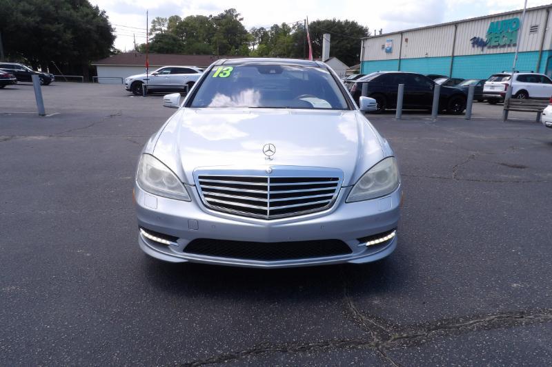 Mercedes-Benz S-Class S550 2013