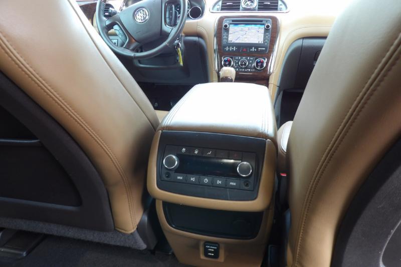 Buick Enclave Leather FWD 2016
