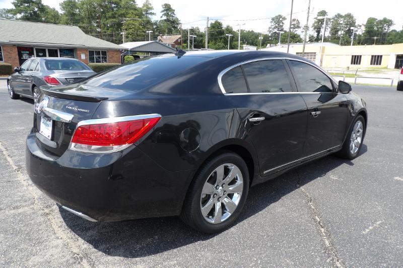 Buick LaCrosse CXS 2011