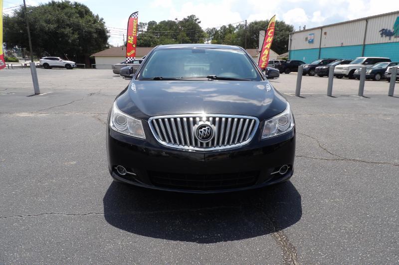 Buick LaCrosse CXS 2011