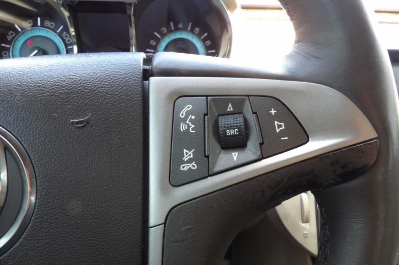 Buick LaCrosse CXS 2011