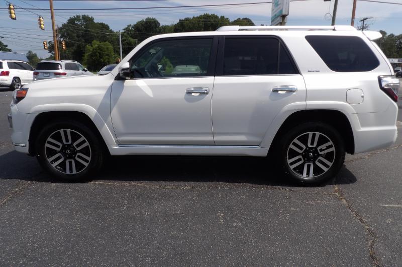 Toyota 4Runner Limited 4WD 2019