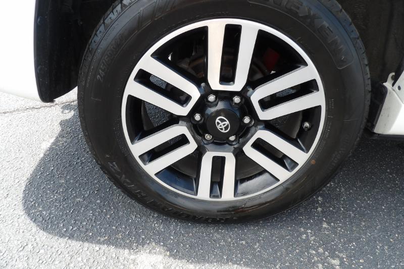 Toyota 4Runner Limited 4WD 2019