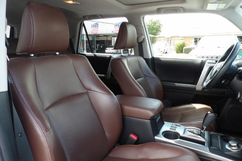 Toyota 4Runner Limited 4WD 2019