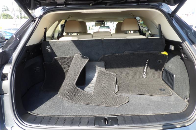 Lexus RX 350L FWD 2022