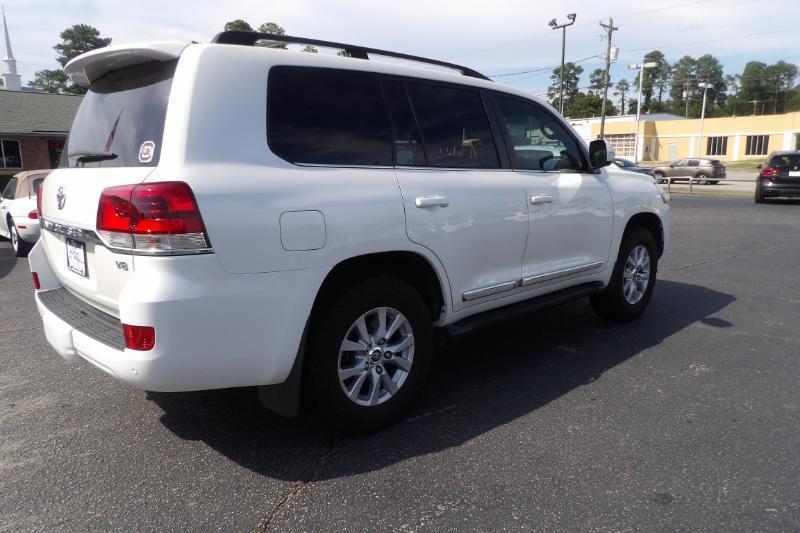 Toyota Land Cruiser 4WD 2018