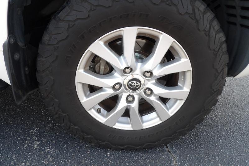 Toyota Land Cruiser 4WD 2018