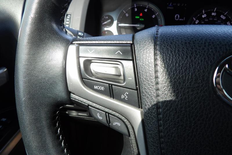 Toyota Land Cruiser 4WD 2018