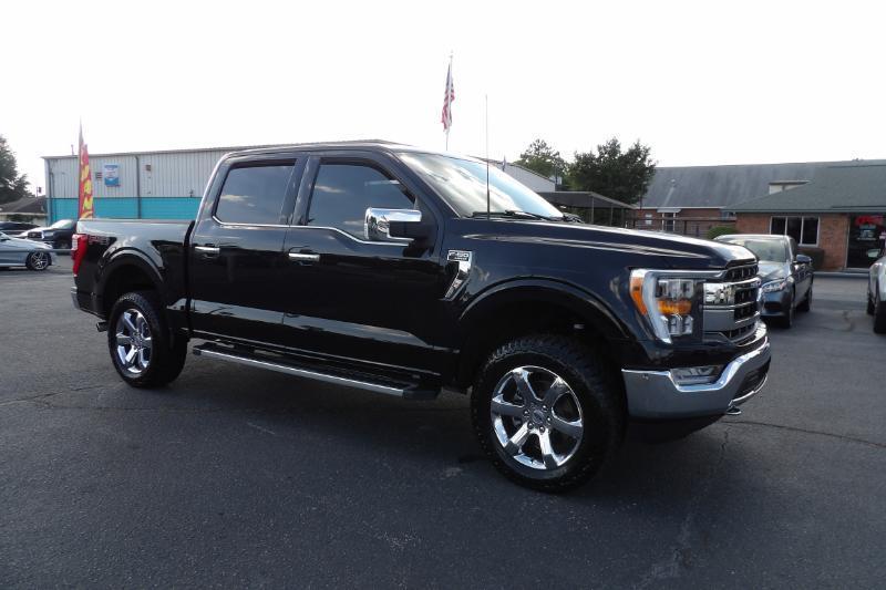 Ford F-150 Lariat SuperCrew 5.5-ft. Bed 4WD 2023