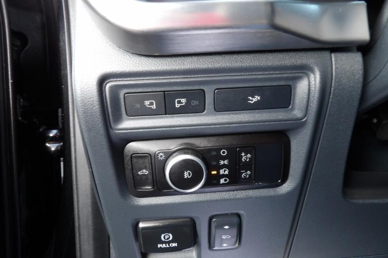 Ford F-150 Lariat SuperCrew 5.5-ft. Bed 4WD 2023