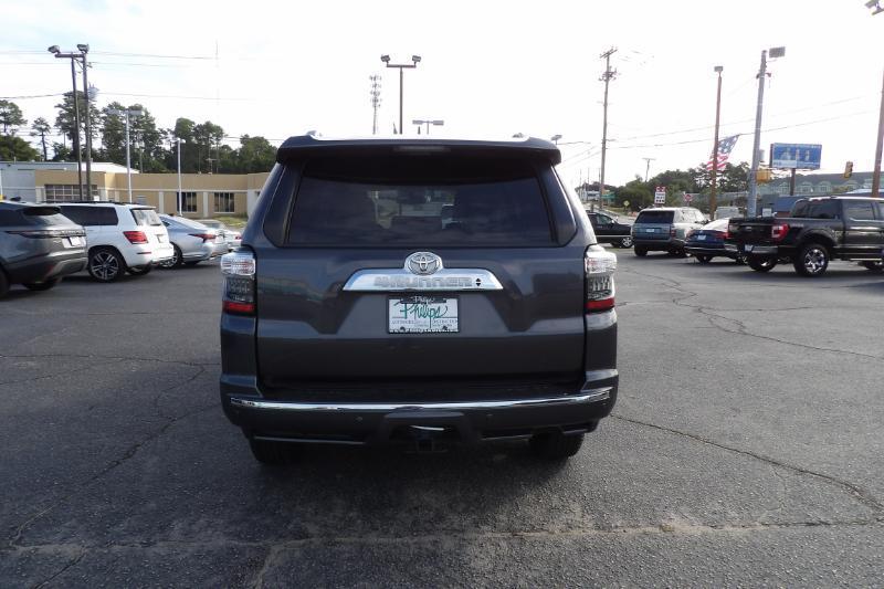 Toyota 4Runner Limited 4WD V6 2019