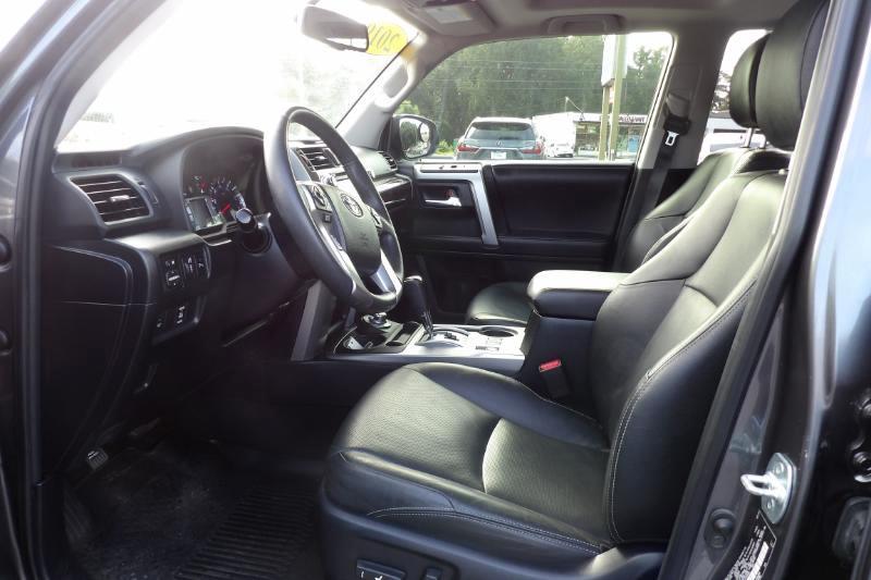 Toyota 4Runner Limited 4WD V6 2019