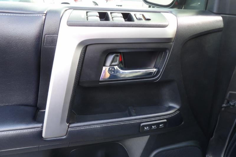 Toyota 4Runner Limited 4WD V6 2019