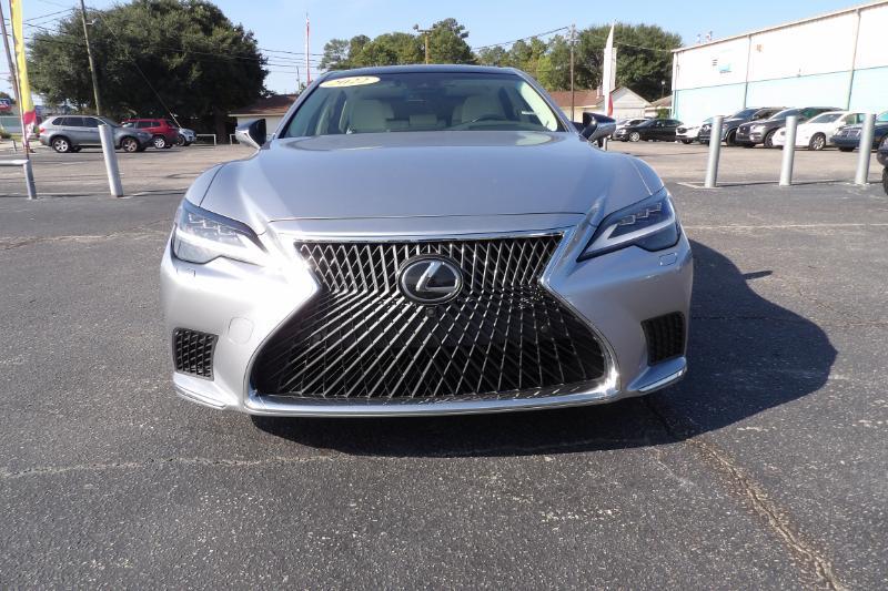 Lexus LS 500 Base 2022