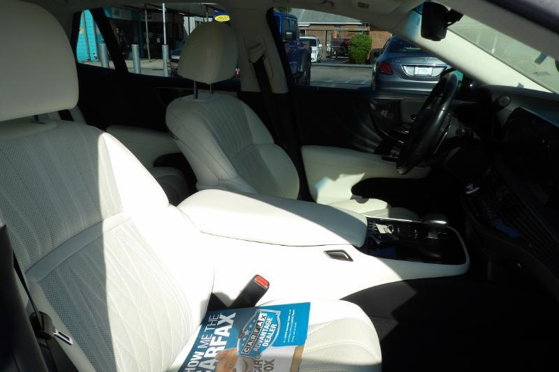 Lexus LS 500 Base 2022