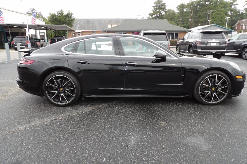 Porsche Panamera 4S 2018