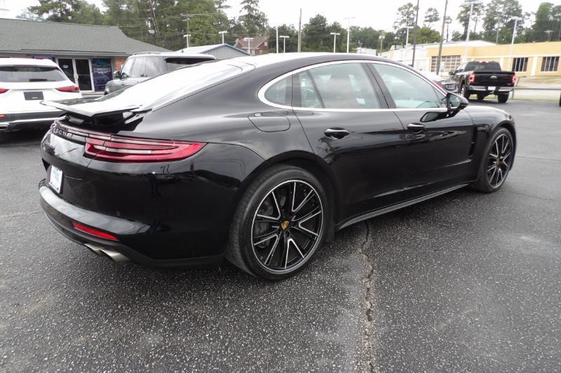 Porsche Panamera 4S 2018