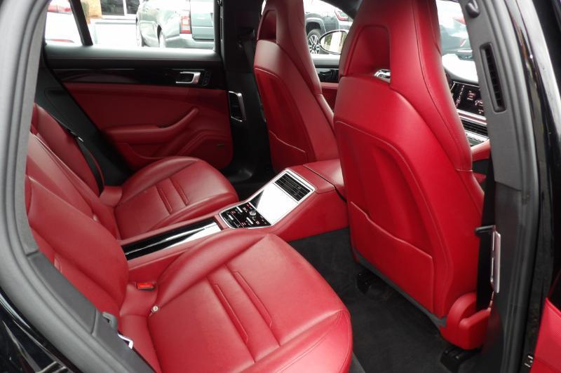Porsche Panamera 4S 2018