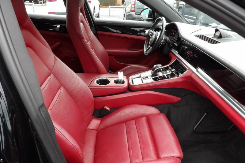 Porsche Panamera 4S 2018