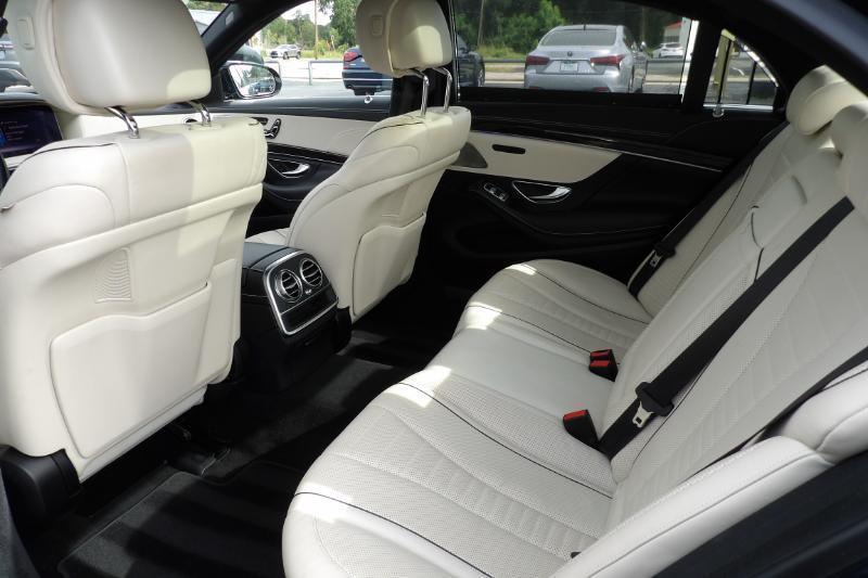 Mercedes-Benz S-Class S560 4MATIC 2019