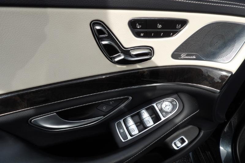 Mercedes-Benz S-Class S560 4MATIC 2019
