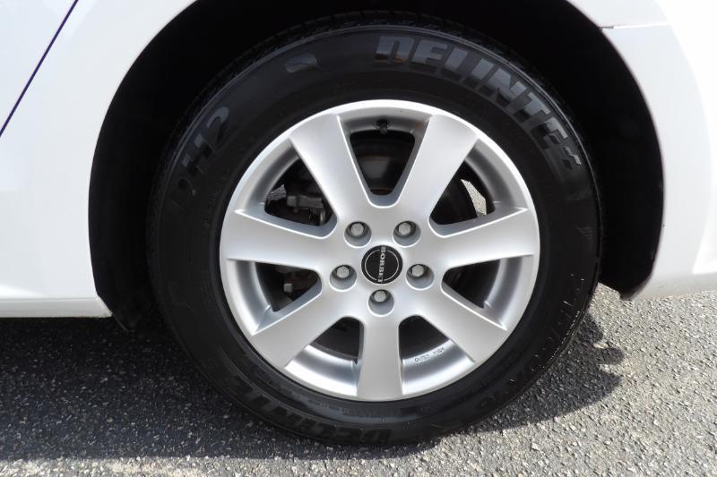 Volkswagen Passat 2.5L S W/Appearance 2014